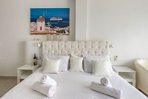 Maroulinas View Studios & Apartments