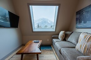 Basecamp Suites Banff