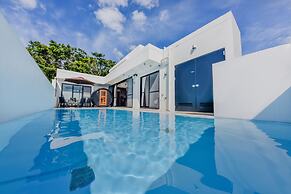 Private Pool Villa Motobu