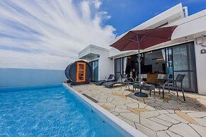 Private Pool Villa Motobu