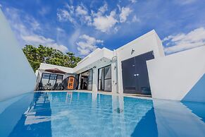 Private Pool Villa Motobu