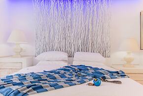 Kouros Home and Suites