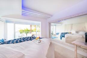 Kouros Home and Suites