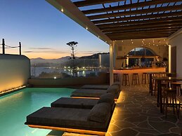 Orizon Tagoo Mykonos