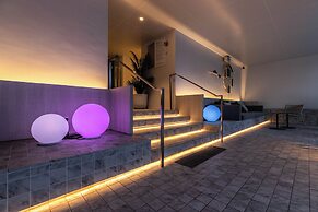 Shama Yen-Akat Bangkok