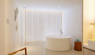 Shama Yen-Akat Bangkok