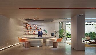 Shama Yen-Akat Bangkok