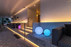 Shama Yen-Akat Bangkok