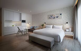 Shama Yen-Akat Bangkok