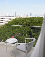 Shama Yen-Akat Bangkok