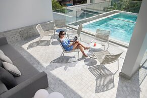 Shama Yen-Akat Bangkok