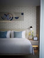 Shama Yen-Akat Bangkok