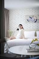 Shama Yen-Akat Bangkok