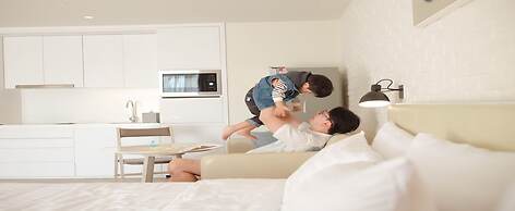 Shama Yen-Akat Bangkok