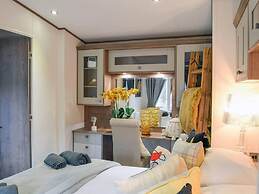 Luxury Boutique Style Lodge With hot tub