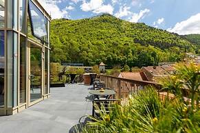 Schuster Boarding House