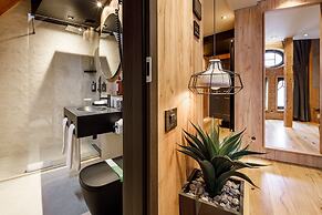 Schuster Boarding House