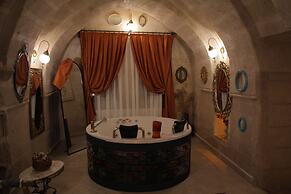 Serenus Cave Suites