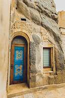 Serenus Cave Suites