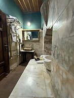 Serenus Cave Suites