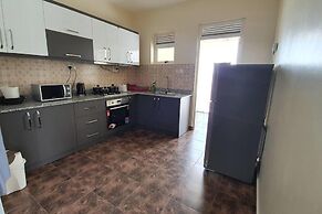 Charming 2-bed Apartment in Kigo