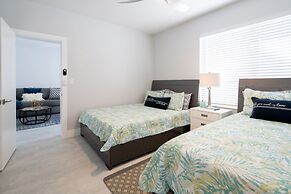 The Surf Hollywood Beach