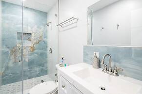 The Surf Hollywood Beach