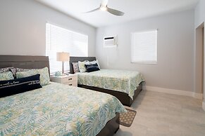 The Surf Hollywood Beach