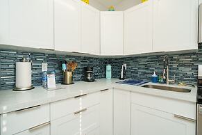 The Surf Hollywood Beach