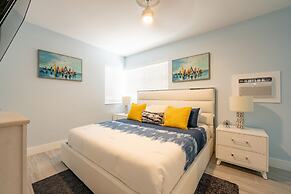 The Surf Hollywood Beach