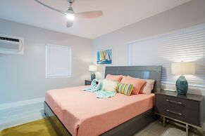 The Surf Hollywood Beach