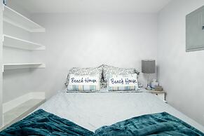 The Surf Hollywood Beach