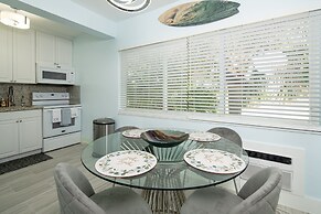 The Surf Hollywood Beach