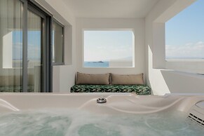 Seanfinity Beachfront Suites