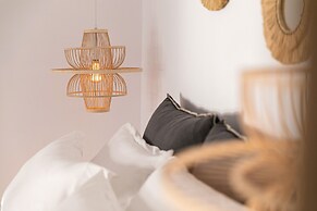 Seanfinity Beachfront Suites