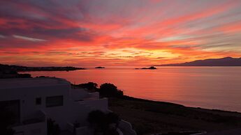 Seanfinity Beachfront Suites