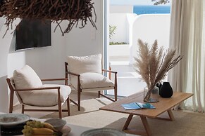 Seanfinity Beachfront Suites