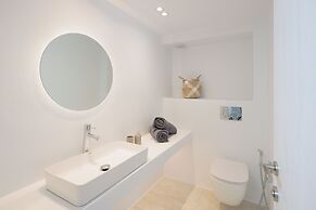 Seanfinity Beachfront Suites