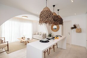 Seanfinity Beachfront Suites