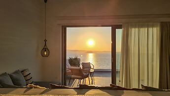 Seanfinity Beachfront Suites