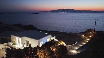 Seanfinity Beachfront Suites