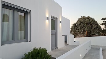 Seanfinity Beachfront Suites