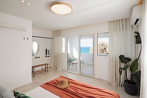 Seanfinity Beachfront Suites