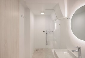 Seanfinity Beachfront Suites