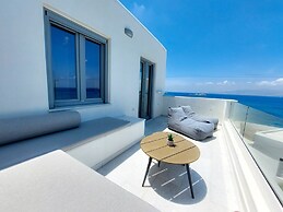 Seanfinity Beachfront Suites