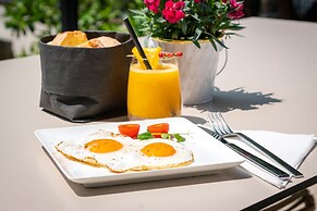 DeGrassi Boutique Garni Hotel Izola