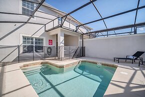 In the Heart of Kissimmee - Storey Lake Resort - 4bd/3ba Pool Townhome