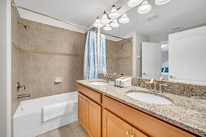 In the Heart of Kissimmee - Storey Lake Resort - 4bd/3ba Pool Townhome