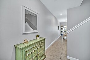 In the Heart of Kissimmee - Storey Lake Resort - 4bd/3ba Pool Townhome