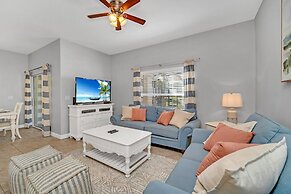 In the Heart of Kissimmee - Storey Lake Resort - 4bd/3ba Pool Townhome